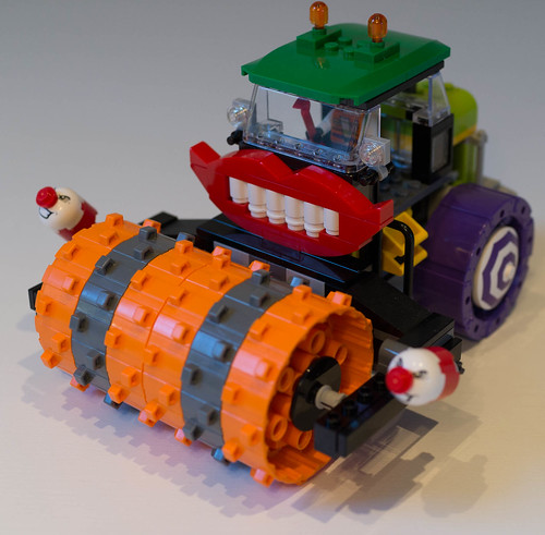 REVIEW LEGO 76013 Batman - The Joker Steam Roller