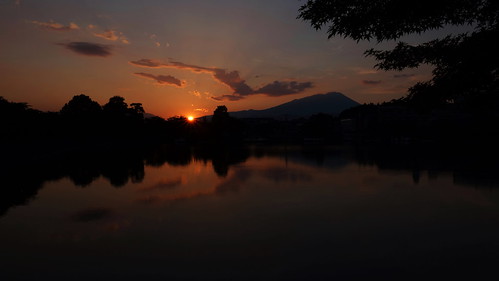 sunset sun pond dusk sony 盛岡 夕焼け rx100 高松の池