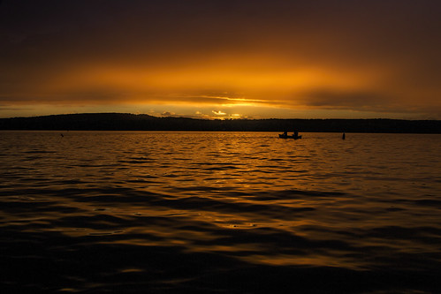 sunset orange lake water vermont canoe vt