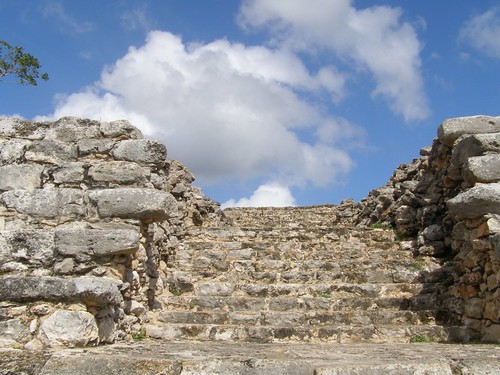 monument architecture mexico ancient pyramid maya stones steps culture yucatan izamal 2013 kinichkakmo mayafieldworkshops
