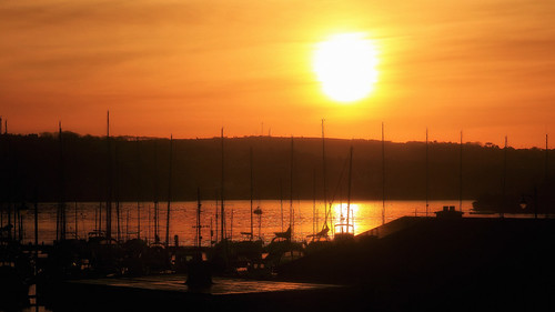 kinsale cocork ireland sunrise dawn harbor harbour dorameulman canon canon7dmark11 outdoor haiku poem