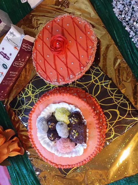 Sweet Box Asian Wedding Themed Cake by Mehreen Imran Haider of Mehreen's Cuisine