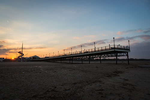 skegness pier sunset goldenhour beach ferriswheel bluehour silhouette dusk beautiful landscape