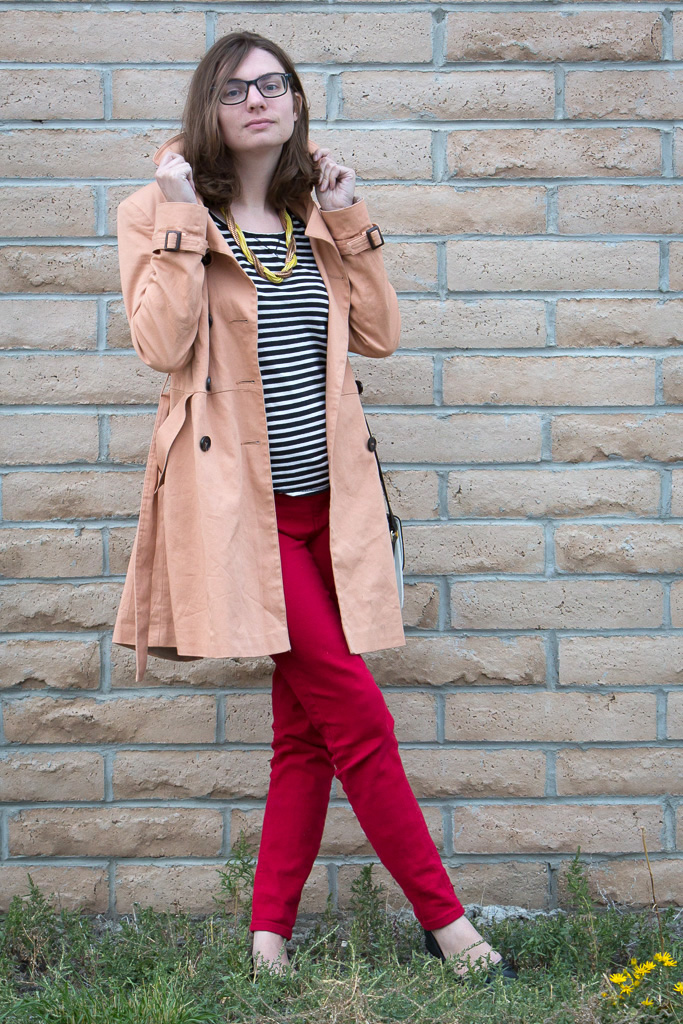 Benton Striped shirt, Black and White, Red Jean, Red Pants, Trench Coat, popbasic necklace, 