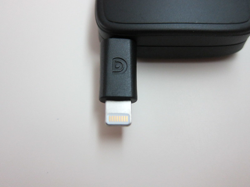 Griffin Retractable Lightning Cable - Lightning Head