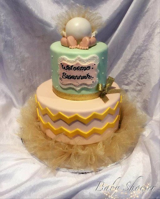 Cake by Curly Top Cupcakes