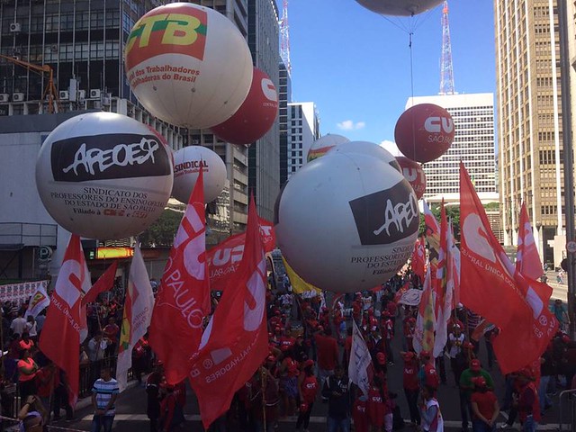 Manifestação do Dia da Trabalhadora e do Trabalhador em São Paulo (SP) - Créditos: Rute Pina