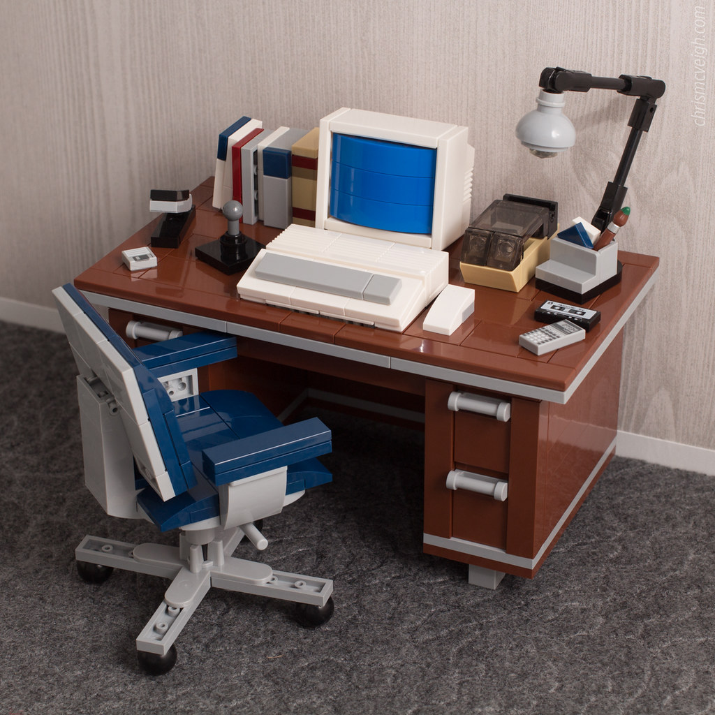 My Old Desktop: Pal Edition (custom built Lego model)