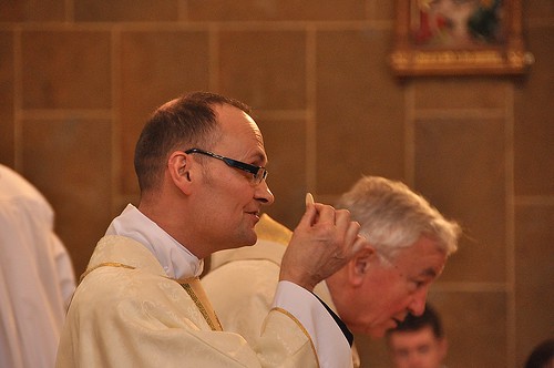 Archbishop Ordains Fr Shaun Richards as Priest 