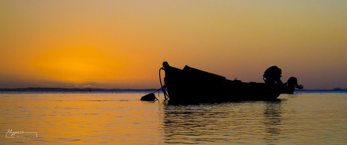 sunset mer beach saint plage couchédesoleil leu reunionisland 974 îledelaréunion hypozephotographies