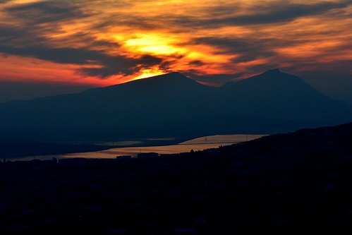 sunset baku azerbaijan hills