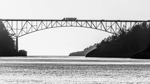 03192017 bridge d810 nikon nikonsigma ocean sigma sunset deceptionbridge sea springequinox blackandwhite bw monochrome truck outdoor landscape swifttrucking swifttransportation