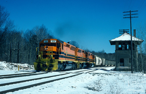 456 bprr manifest snow linepole sd45r trainbub tower train dubois pennsylvania unitedstates us buffalopittsburgh