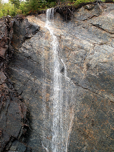 cliff canada waterfall nb 100views highway7 ©allrightsreserved nbphoto