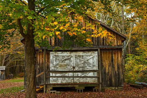 autumn history fall mill leaves barn landscape wooden newjersey doors village parks cider nostalgia millbrook oldfashioned delawarewatergap