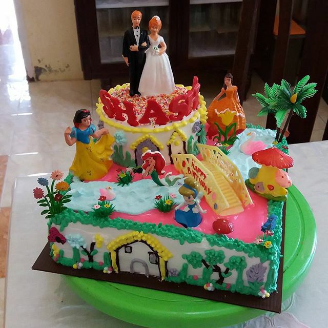 Cake by Ananda Cake Sigli