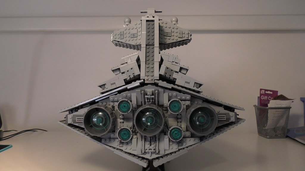 Lego Star Destroyer: Engine view