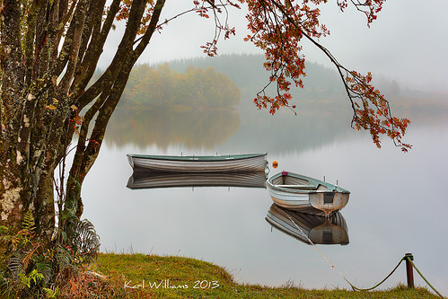 autumn trees water reflections landscape boats scotland flora mooring bracken rowan trossachs hdr zenfolio mistandfog lochrusky slicesoftime