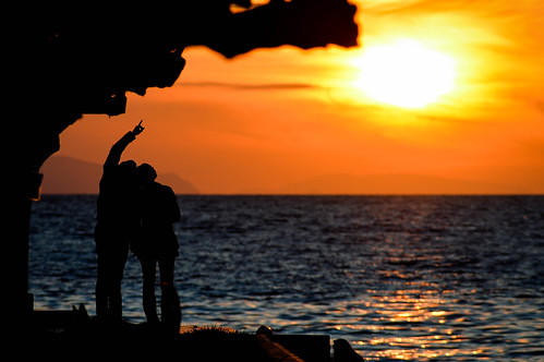 sunset sea woman man greece patra ηλιοβασίλεμα γυναίκα θάλασσα άνδρασ peloponnisosdytikielladakeionio