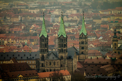 church fog germany bayern deutschland bavaria nebel view cathedral dom kirche bamberg franconia franken worldheritage weltkulturerbe altenburg
