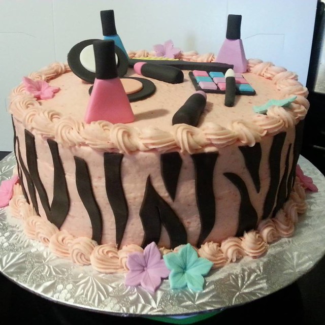 Cake by CC's Cupcake and Confections