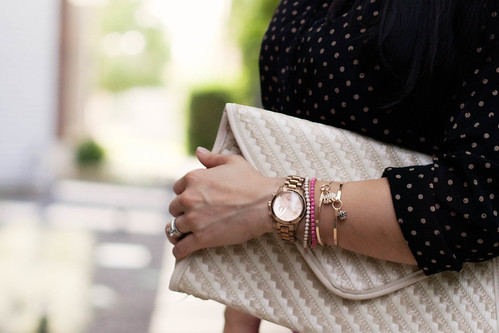 6 Tips on How to Wear Bracelets With Small Wrists  6 will surprise you