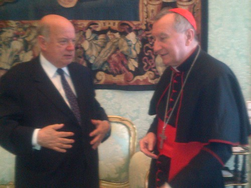 Secretario General de la OEA se reunió con el Secretario de Estado del Vaticano