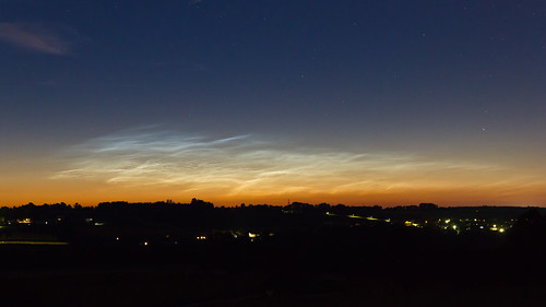 clouds twilight explore noctilucentclouds atmosphericphenomena tamronspaf1750mmf28 canoneos550d