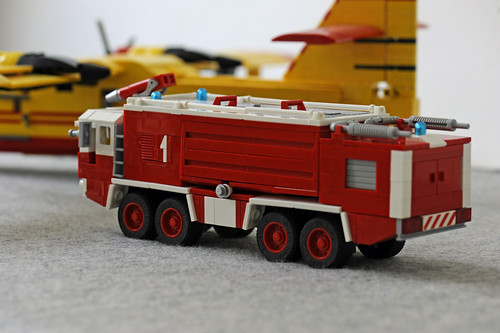 LEGO 60061 City Firefighters Airport Fire Truck Airport + Notice -CN285