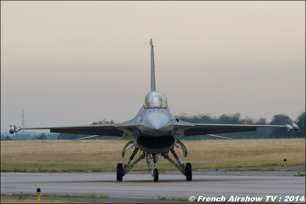 F-16 DEMO TEAM RNLAF, Royal Netherlands Air Force F-16 Demo Team, F-16 Display NL Meeting Aerien BA-133 Nancy Ochey 2014
