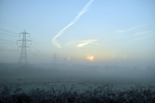 uk morning winter england nature beauty silhouette metal fog dawn countryside am nikon flickr power tripod foggy silhouettes filter getty giants gps february pylons mothernature manfrotto circularpolarizer d800 firstlight foggymorning earlylight thefog paulwilliams powerlinessky fogbound throughthefog nikon2470mm awintersmorning nikongps nikkor2470mmf28 nikkor2470mm nikond800 nikongp1 stgructure despitestraightlines metalpylons metalpylonsinthefog hazardsgreen ablanketoffog jacobscpl ilobsterit