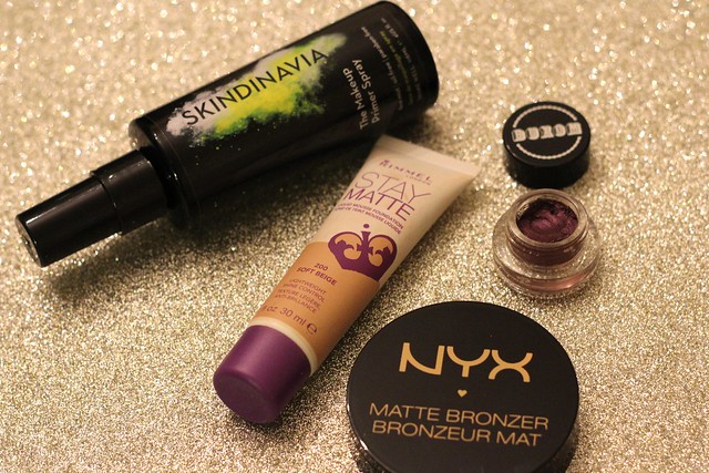 Purple Eyeshadow for #MakeupMonday on #LivingAfterMidnite