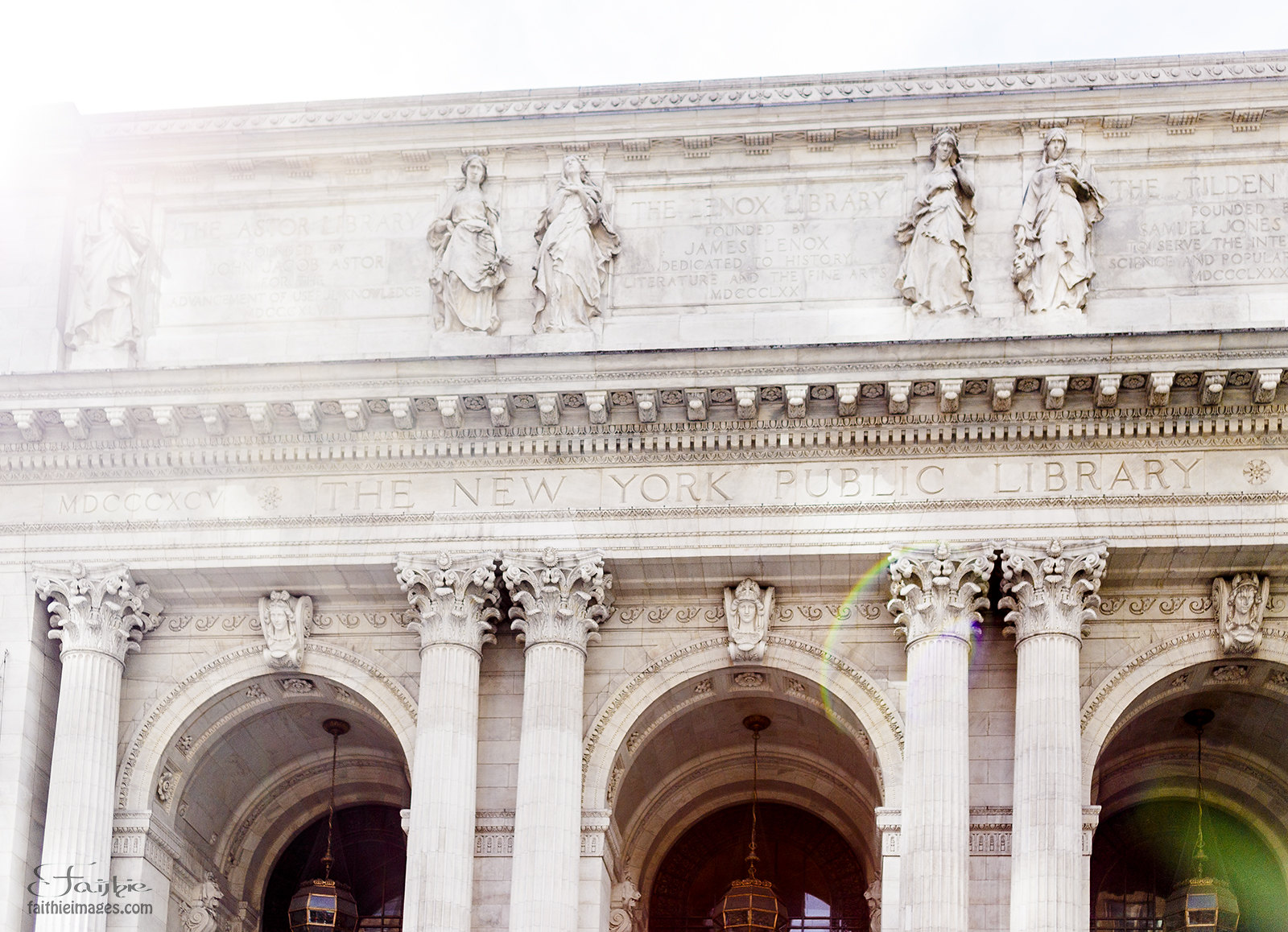 THe beautiful architecture of NY's public library