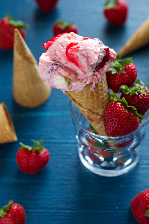Strawberry Cheesecake Chunk Ice Cream