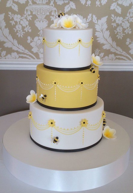 Cake by Bellissimo Cakes