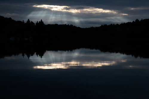 canada fairybay huntsville lake markheine muskoka ontario rays sun cloudy sunset
