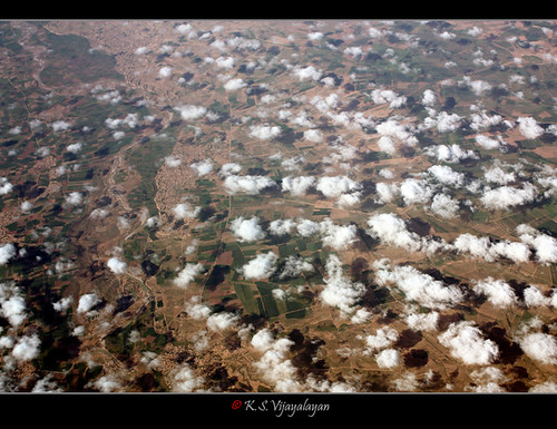 Bird's-eye view: Cotton like clouds over Mesopotamia