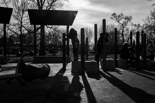 078365 2017 365project bw blackandwhite chicagoparkdistrict children evening family park people privpublic shadows streetphotography sunset