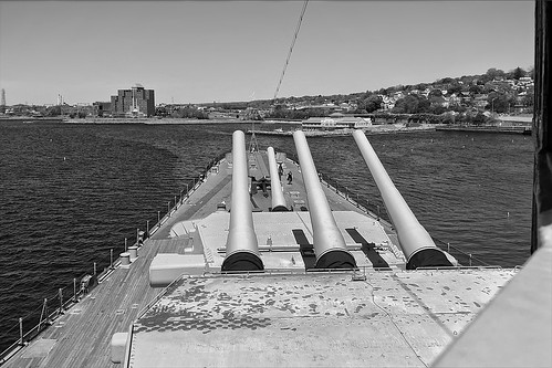 blackandwhite wednesday large 0514 bigguns battleshipcove fallriverma silverefex