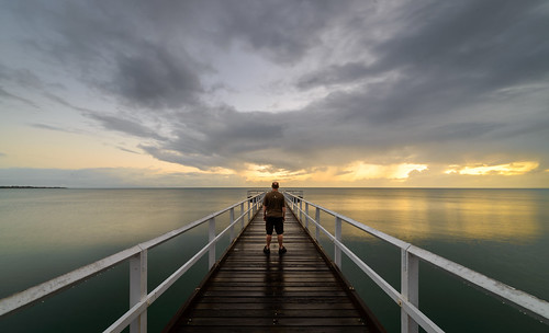 light sea sky clouds sunrise dawn pier australia queensland herveybay scarness selfie