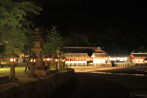 Itsukushima Shrine at night