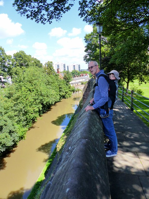 Scott and Eskil on Chester's city walls