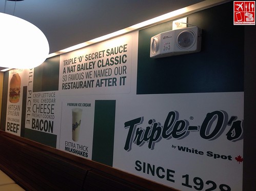 The walls of Triple-O's by White Spot SM Megamall
