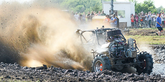 Mud Racer 1