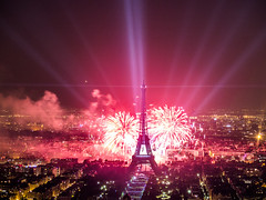Fireworks in Paris Eiffel Tower - Photo of Viroflay