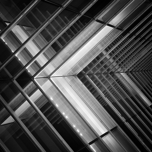 bw reflection window japan architecture composition square tokyo perspective x pointofview ikebukuro infinite eternal tobudepartmentstore