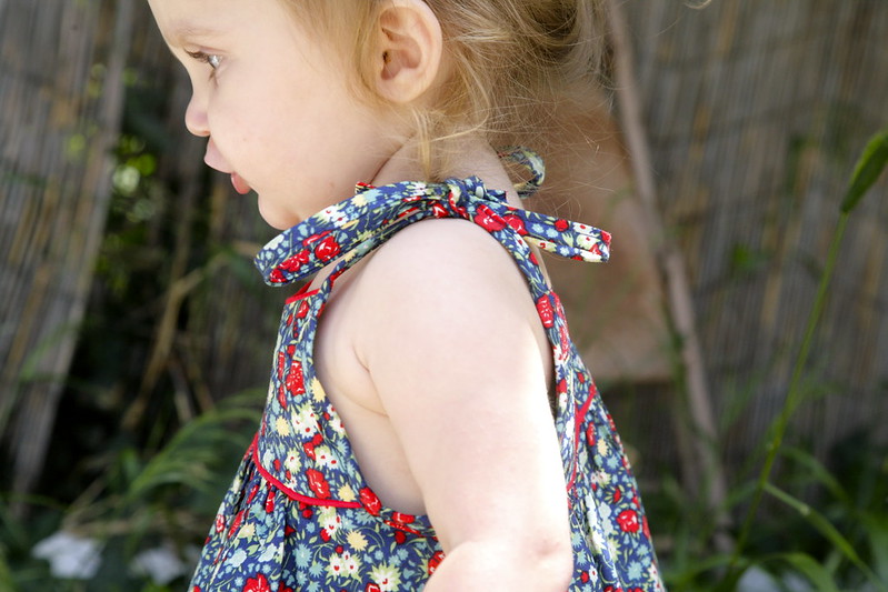 Vintage Simplicity Toddler 
dress