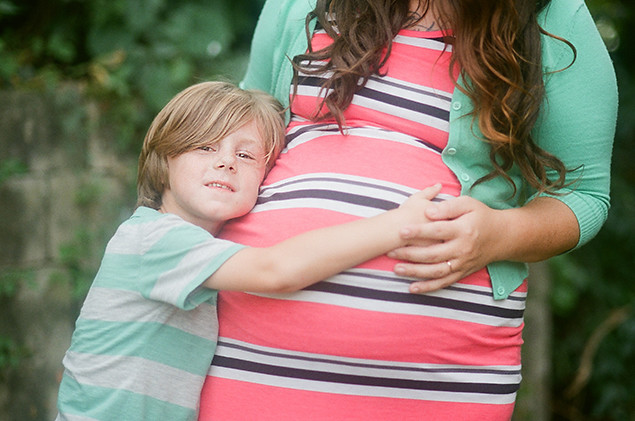 The Flynns - Maternity and Family Photography