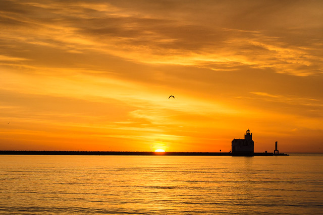 Sunrise, Lighthouse, Kewaunee, WI, Lake Michigan, Silhouette 