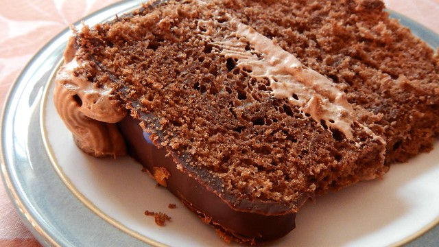 Chocolate Chiffon Cake 32